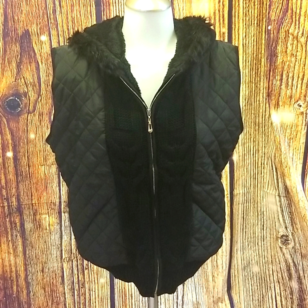 Hooded Sweater Vest